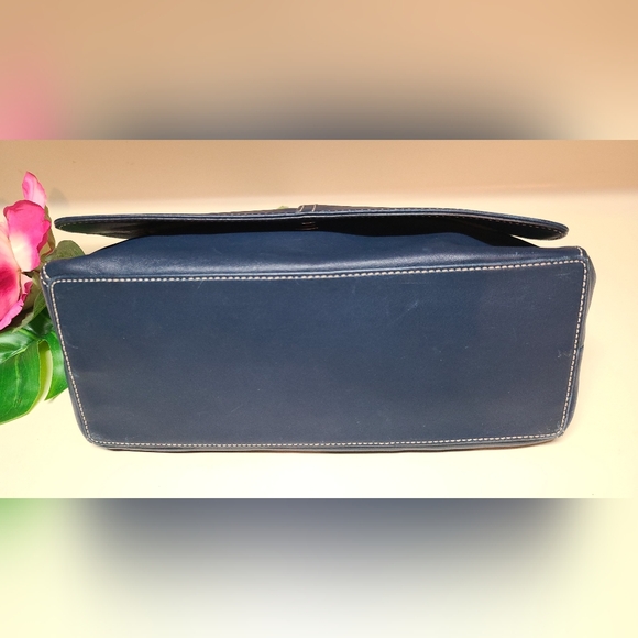 Coach Hampton Flap '06 | Navy & White Leather Crossbody | EUC - Picture 8 of 12